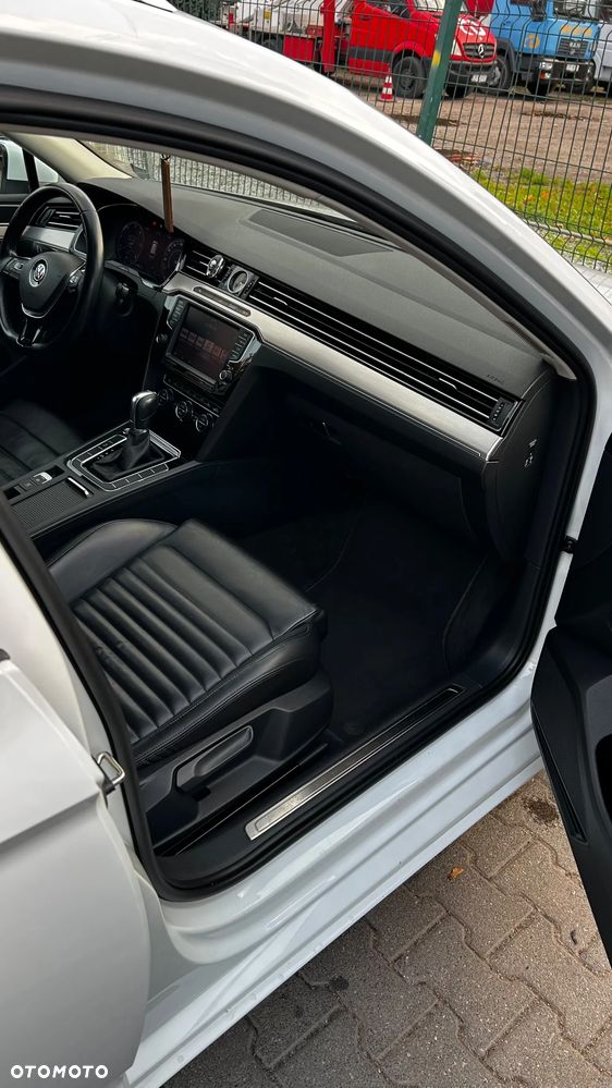 Volkswagen Passat 2.0 TDI BMT Highline DSG - 38