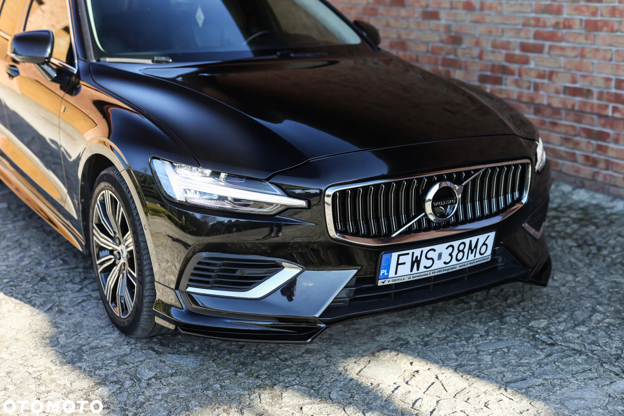 Volvo V60 T6 AWD Plug-In Hybrid Inscription - 10