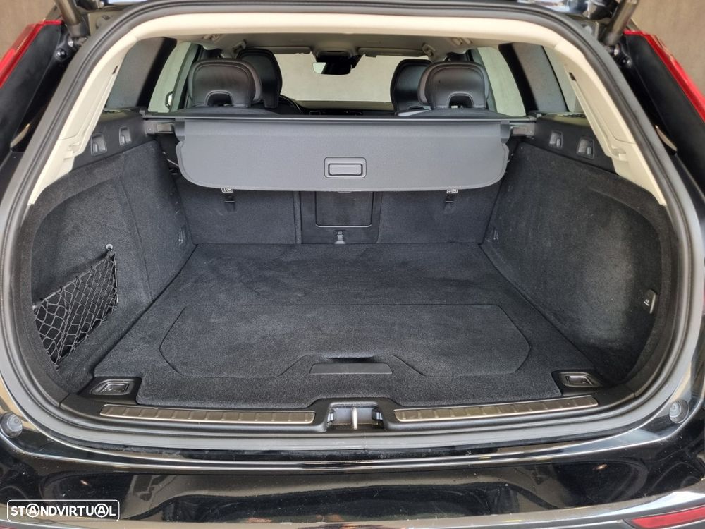 Volvo V60 2.0 T6 AWD TE Inscription Expression - 31