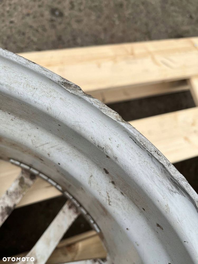 BMW E60 E61 FELGA ALU ASA REVOLUTION ET20 R19 - 16