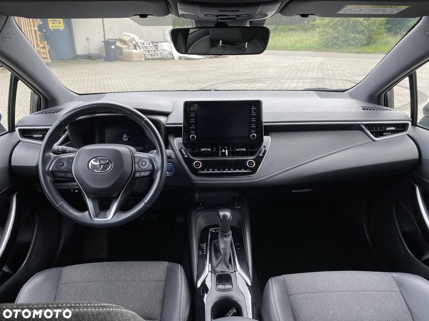 Toyota Corolla - 4