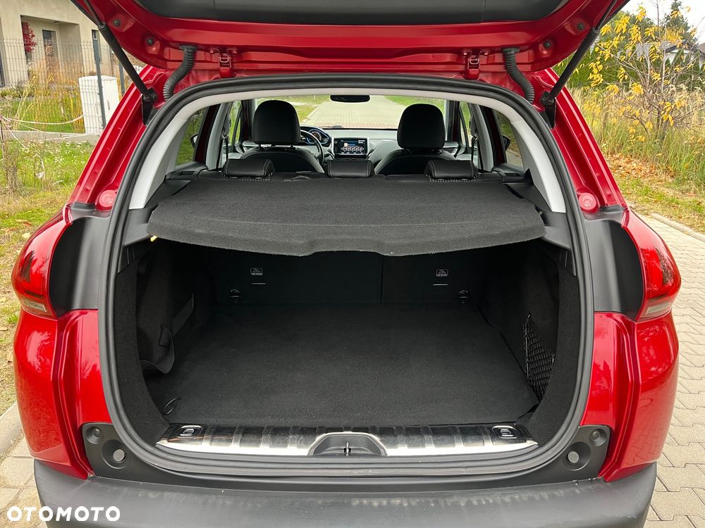 Peugeot 2008 - 18