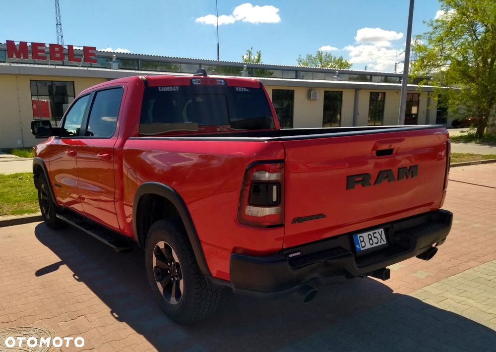 Dodge RAM - 6