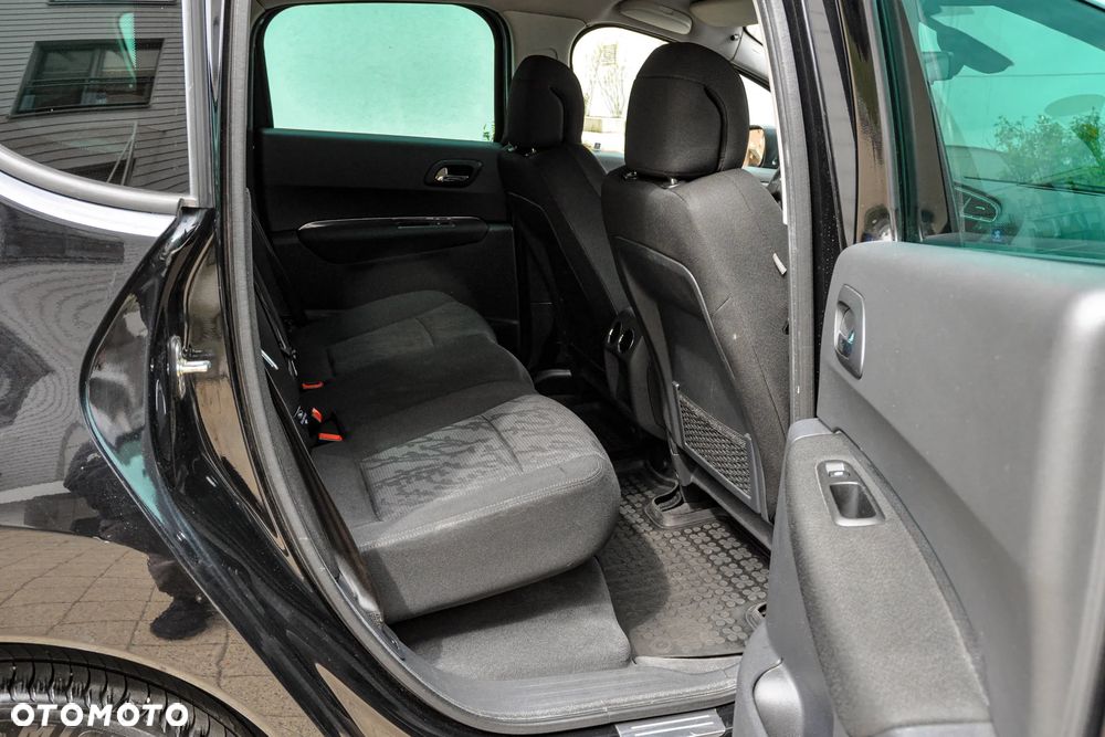 Peugeot 3008 - 12