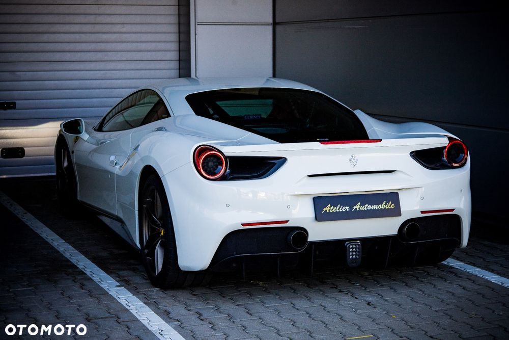 Ferrari 488 - 6