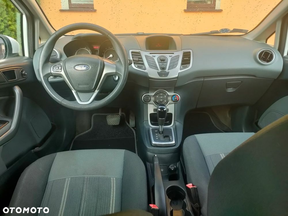 Ford Fiesta - 4