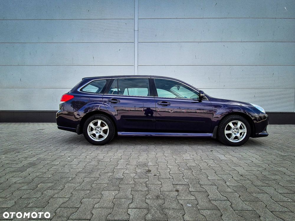 Subaru Legacy 2.0i Trend - 17