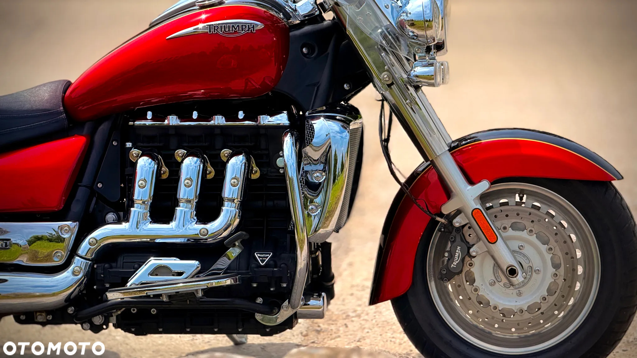 Triumph Rocket - 24