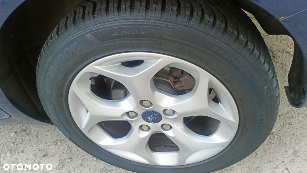 Ford Focus 1.6 Trend + - 31