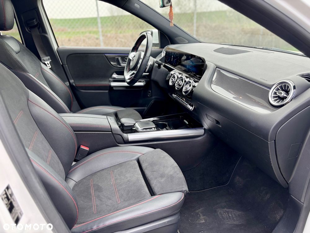 Mercedes-Benz GLA 250 4-Matic AMG Line - 7