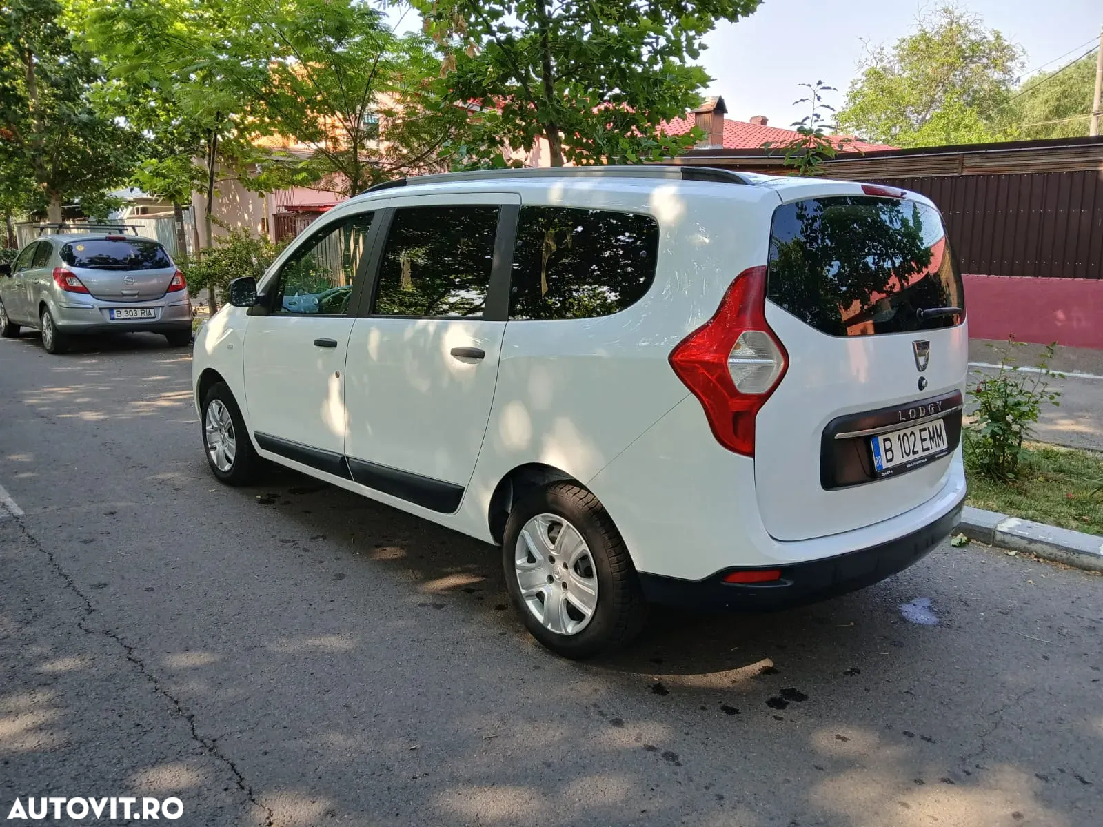 Dacia Lodgy 1.5 Blue dCi Laureate - 4