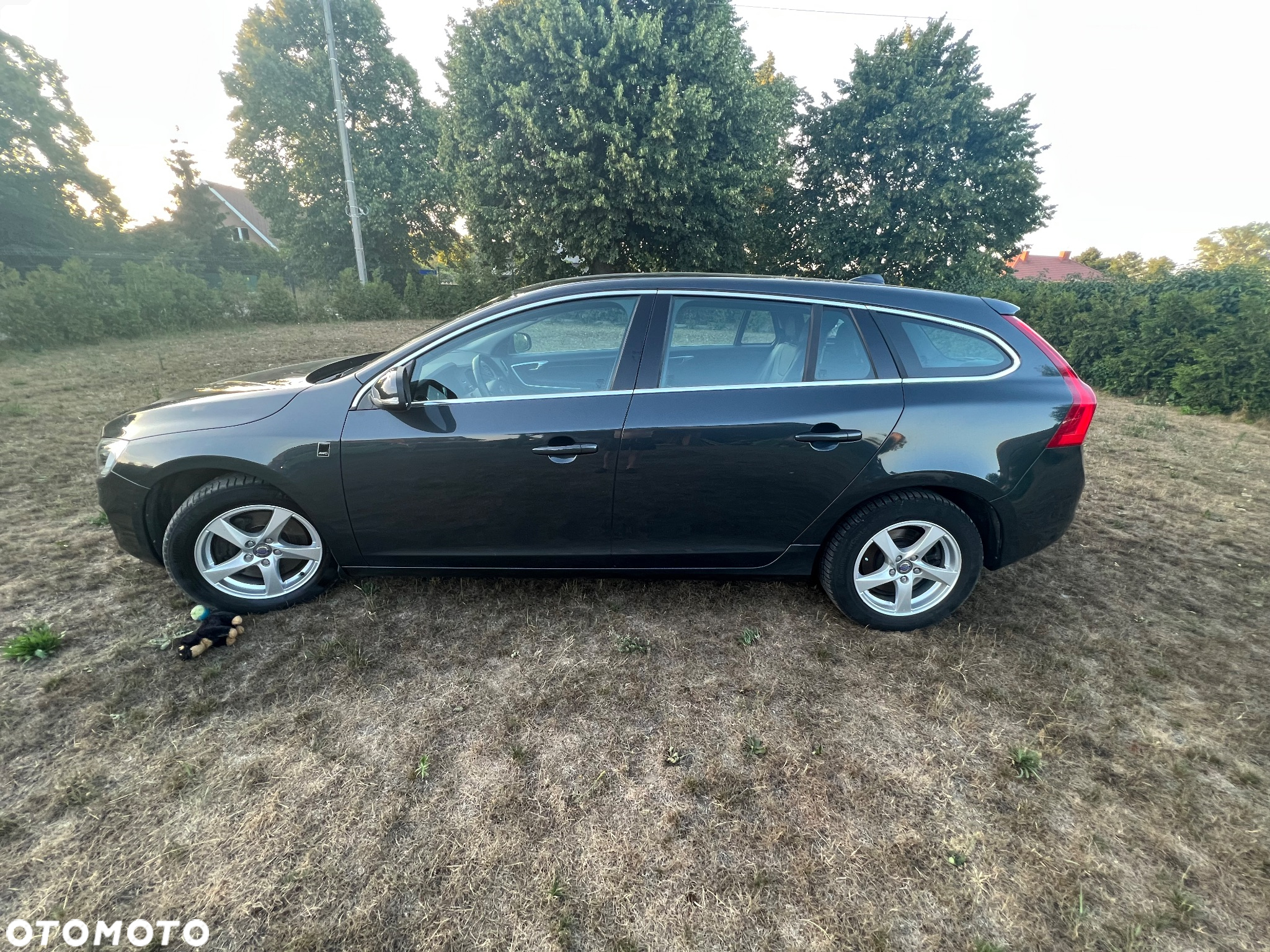 Volvo V60 D5 AWD Geartronic Summum - 9