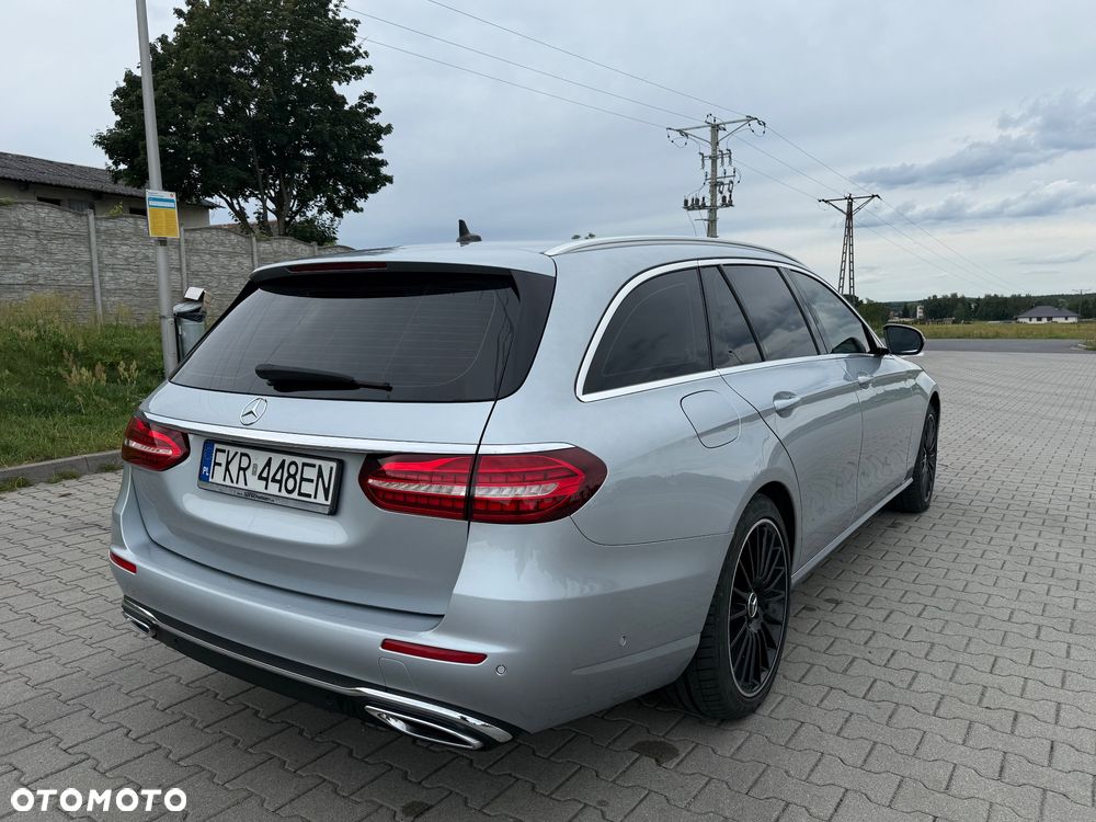 Mercedes-Benz Klasa E 220 d Avantgarde - 4