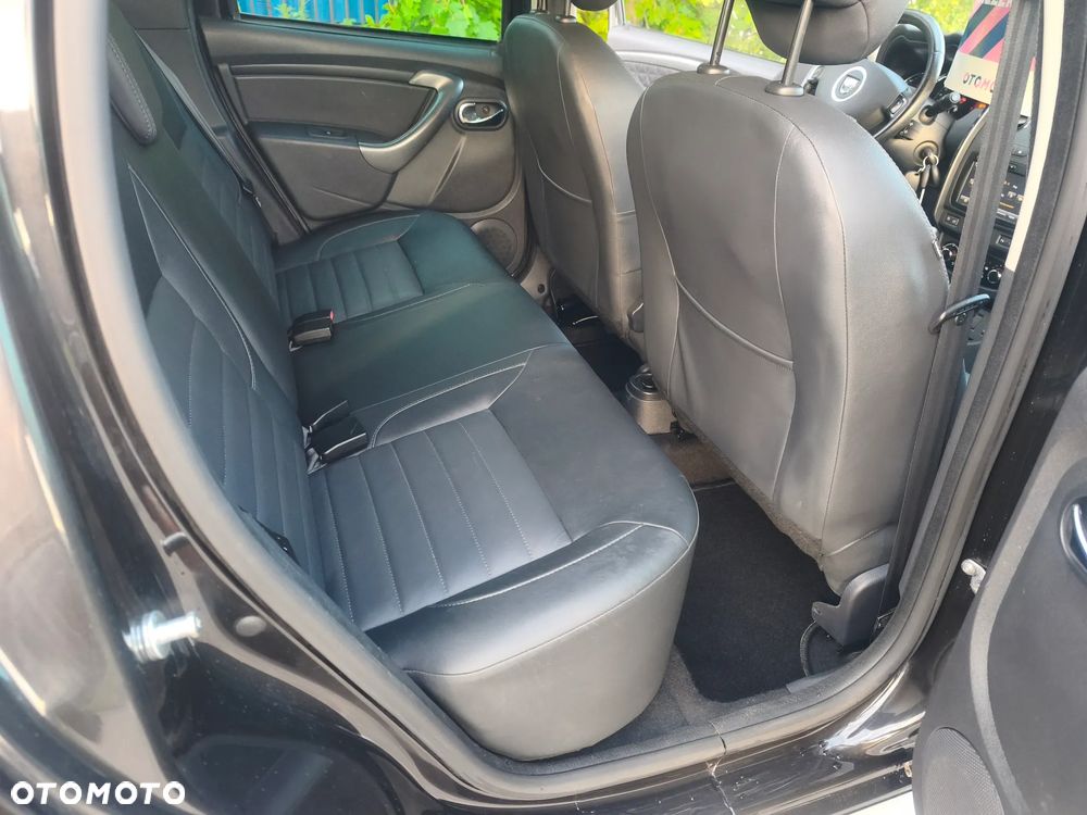 Dacia Duster TCe 125 4x2 Celebration - 28