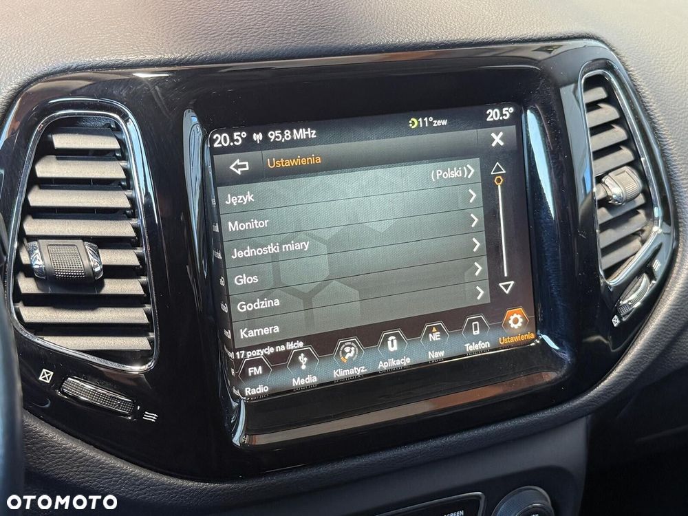 Jeep Compass - 21