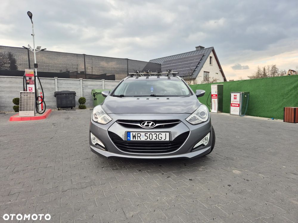 Hyundai i40 Kombi blue 1.7 CRDi Family+ - 2