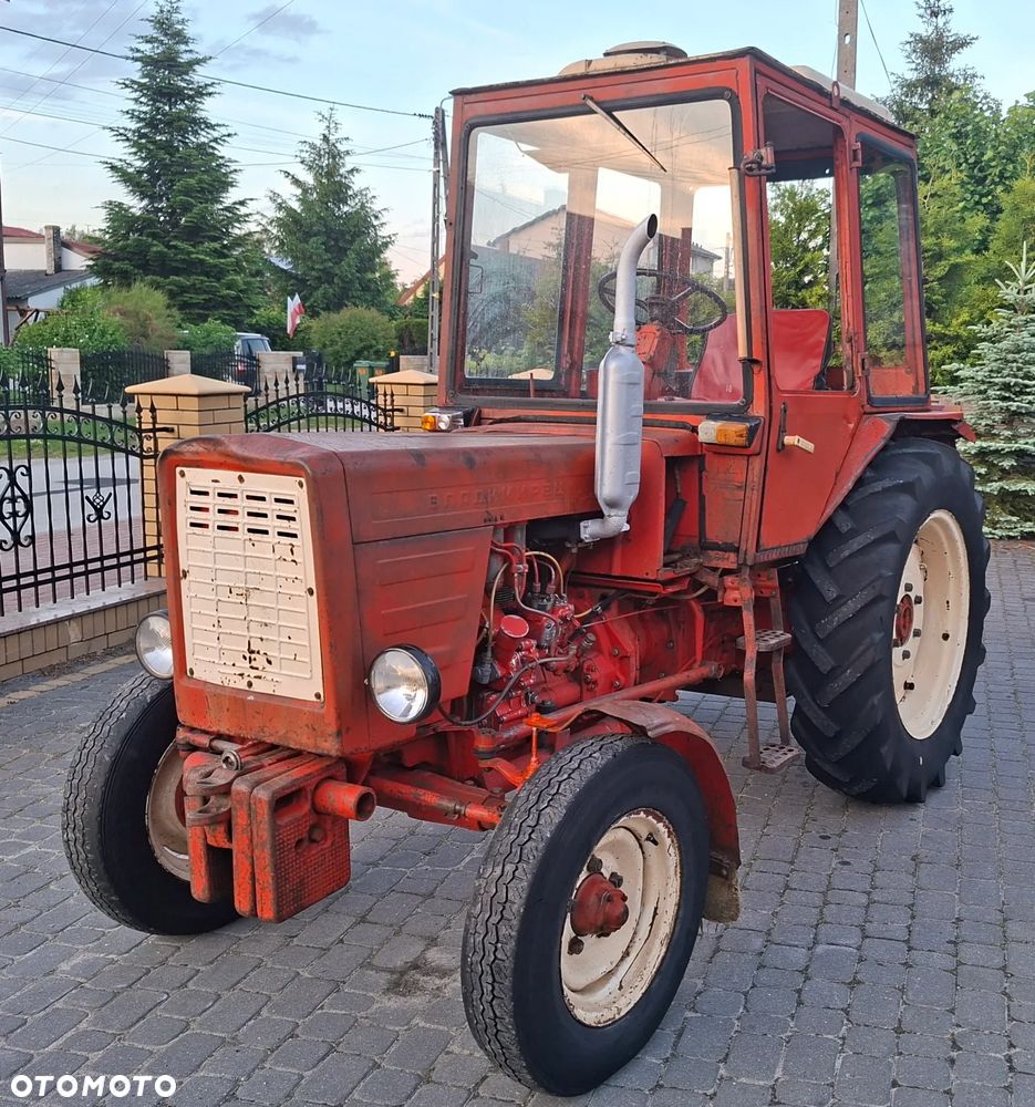Belarus Ruski T-25 - 1
