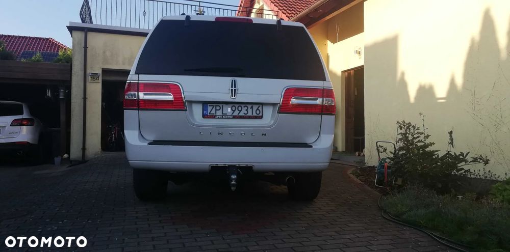 Lincoln Navigator 5.4 4x4 - 27