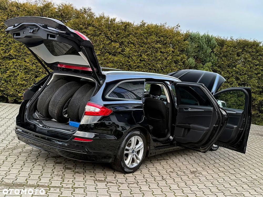 Ford Mondeo 2.0 TDCi Titanium PowerShift - 38