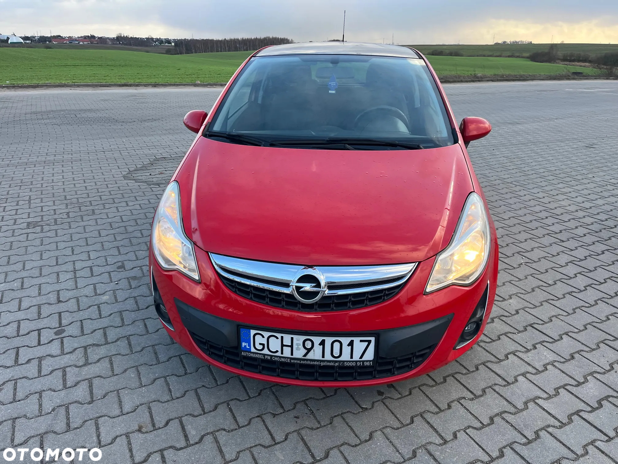 Opel Corsa 1.2 16V Cosmo - 2