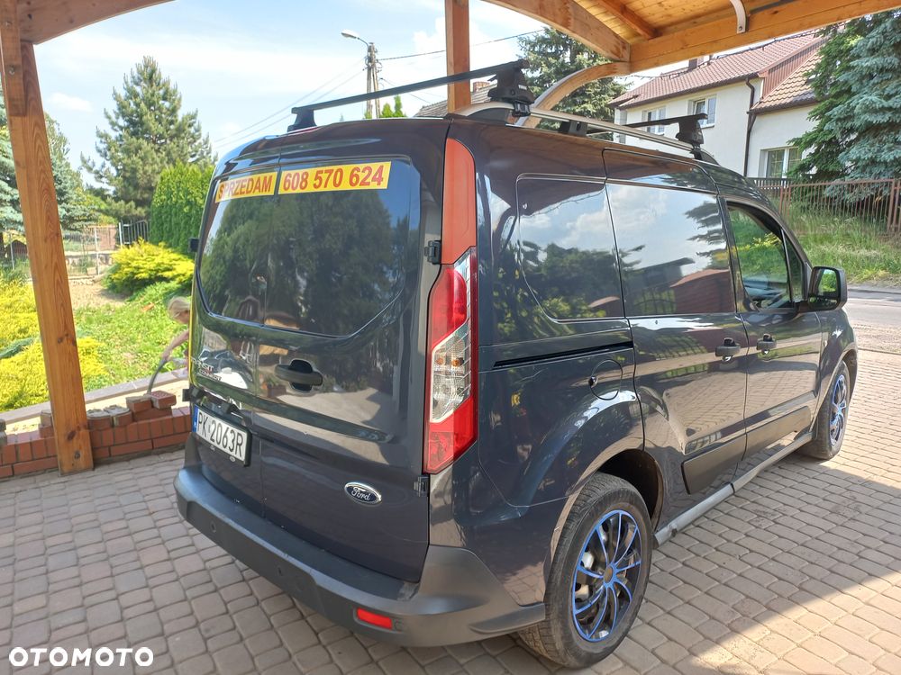 Ford TRANSIT CONECT - 5
