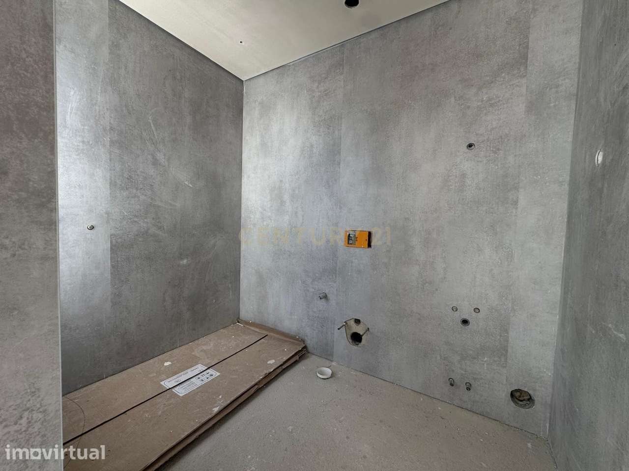 Moradia Moderna Isolada em Construção | Azeitão – Varzea - Grande imagem: 5/15