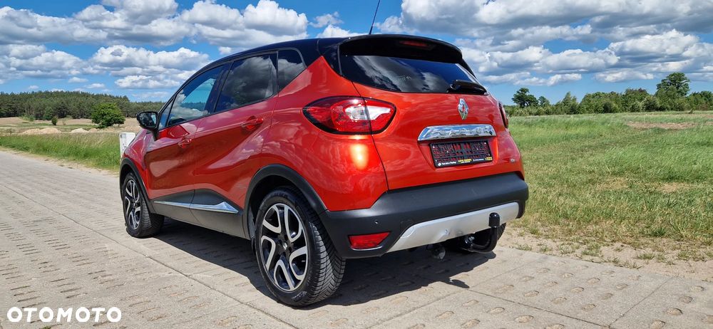 Renault Captur TCe 120 EDC Helly Hansen - 12
