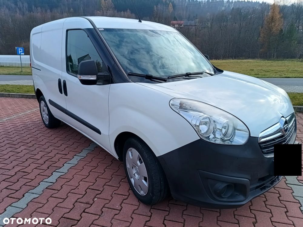 Opel Vivaro - 2