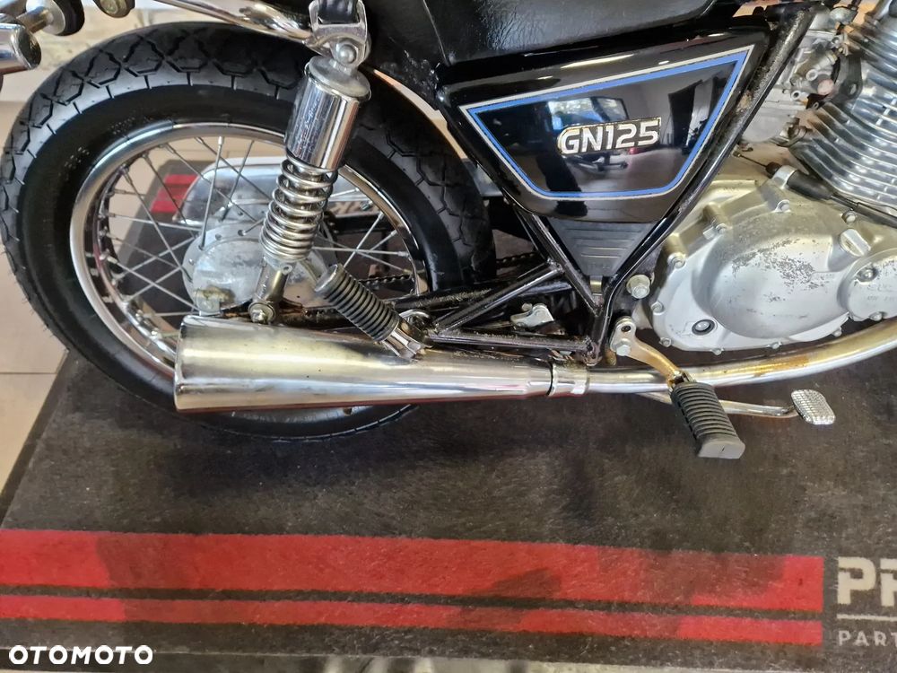 Suzuki GN - 26