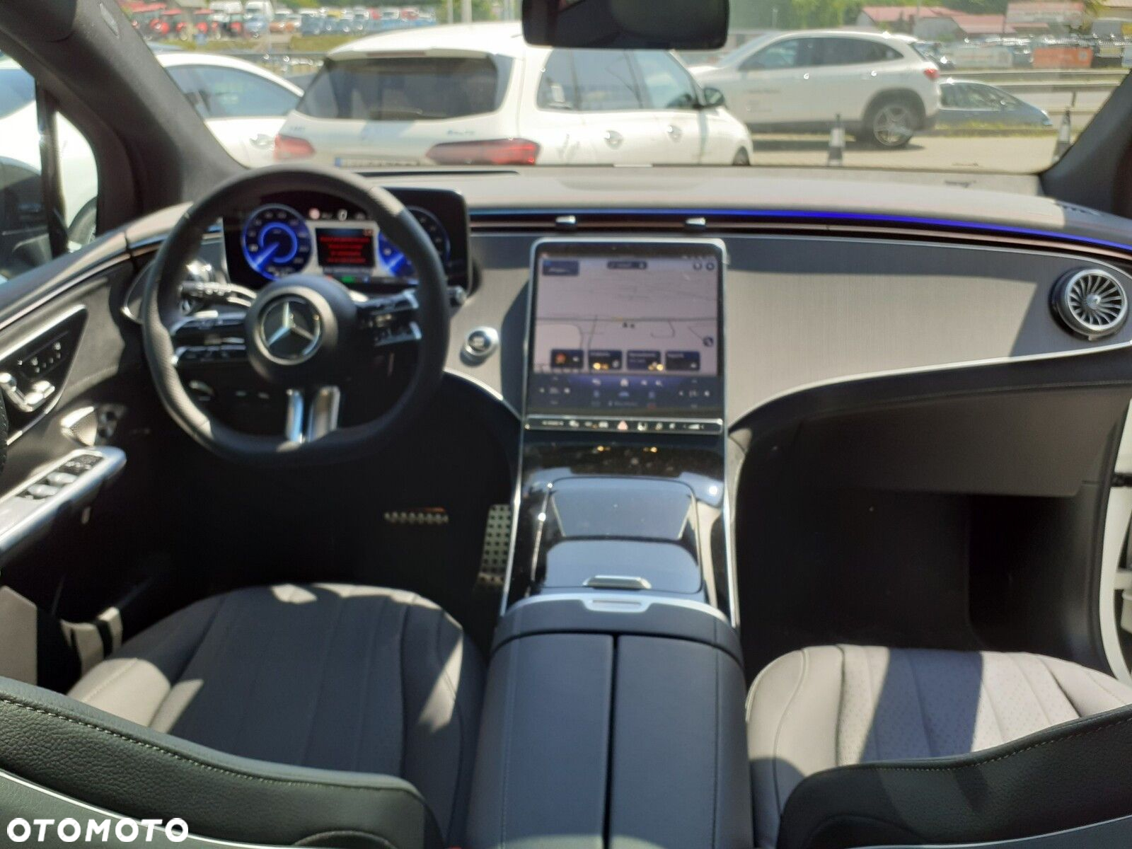 Mercedes-Benz EQE - 27