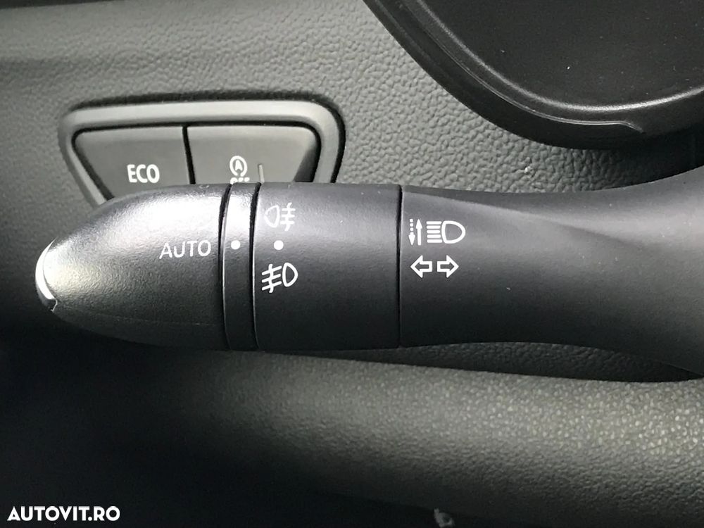 Renault Kadjar TCe 140 GPF BUSINESS EDITION - 21