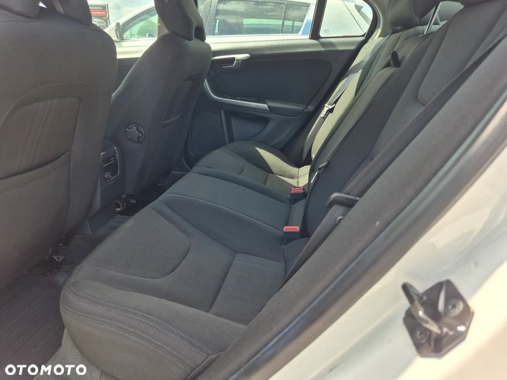 Volvo S60 T3 - 7