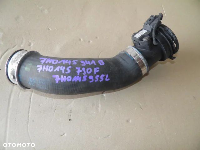 WĄŻ RURA INTERCOOLERA VW T5 7H0145941B