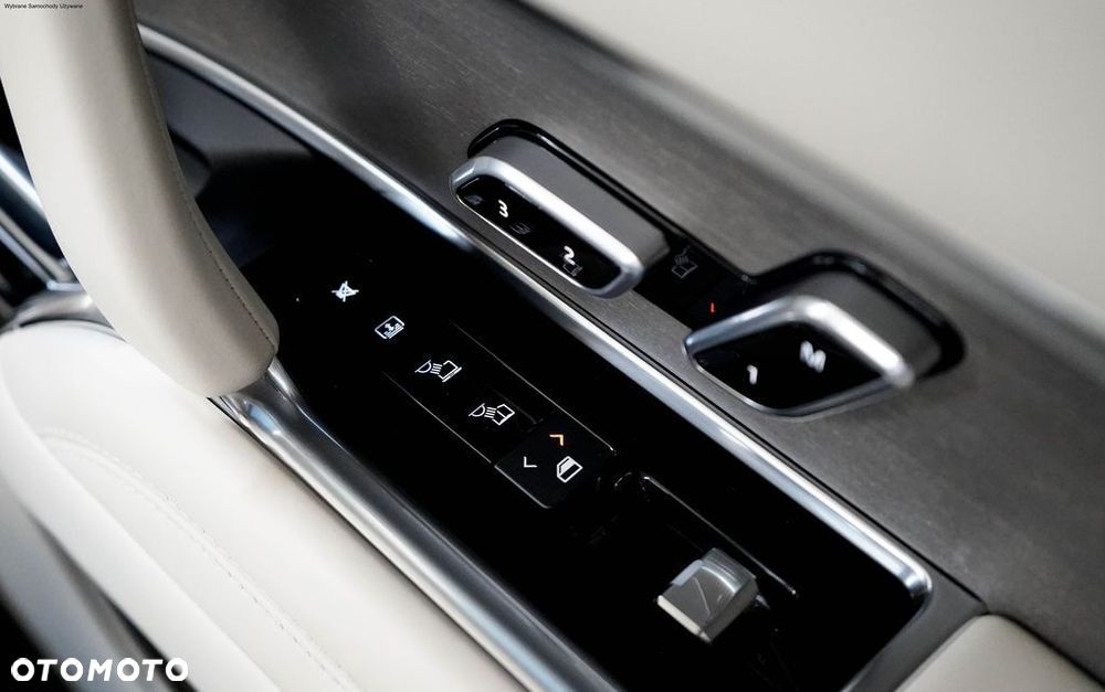 Land Rover Range Rover - 39