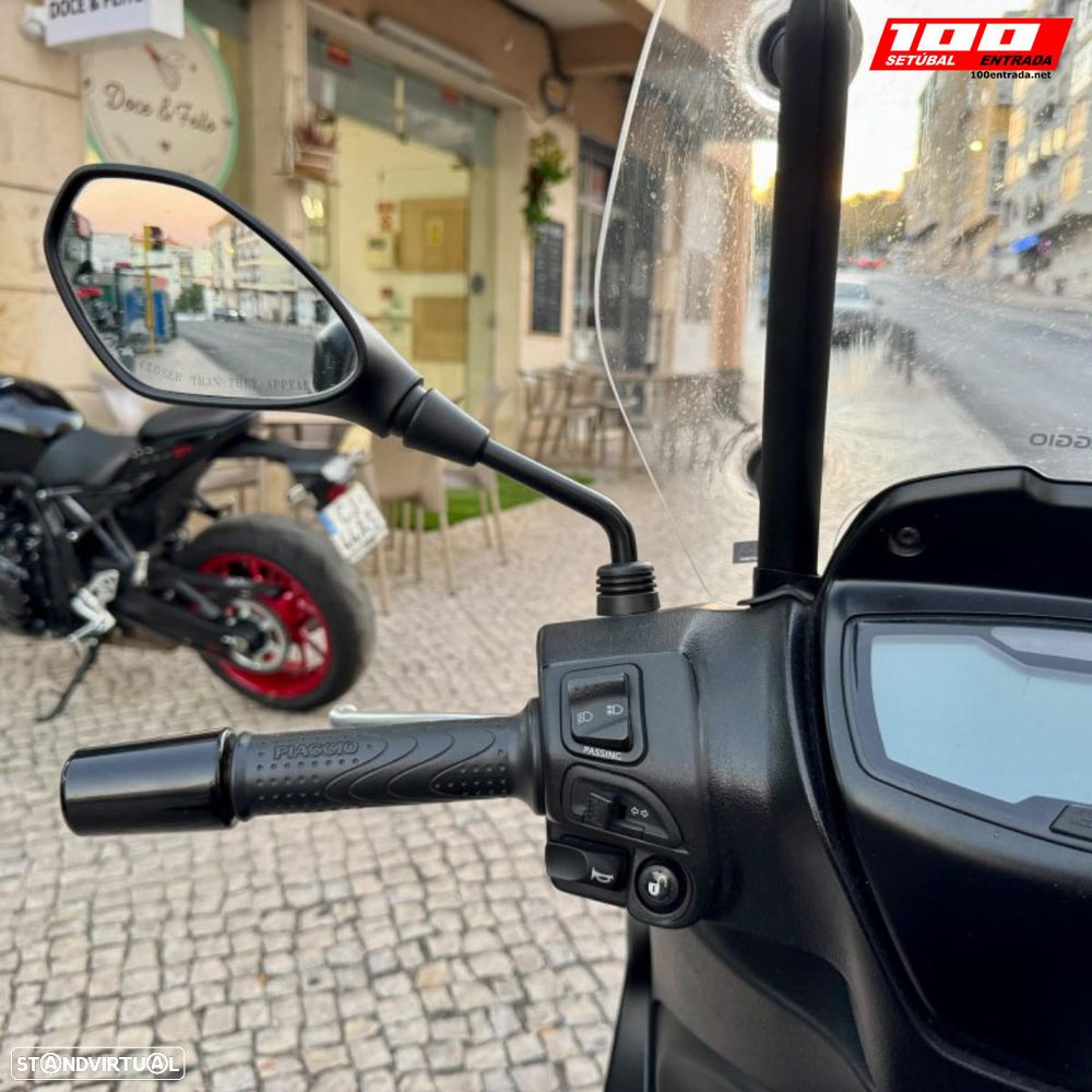 Piaggio Medley 125 - 24