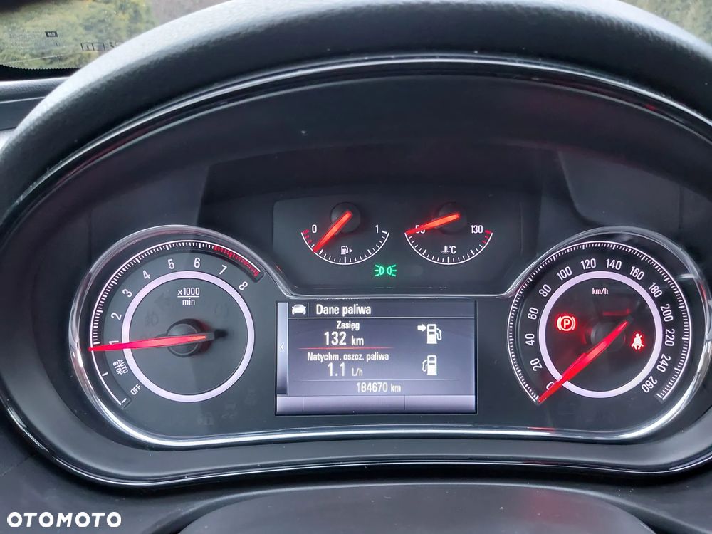 Opel Insignia - 15