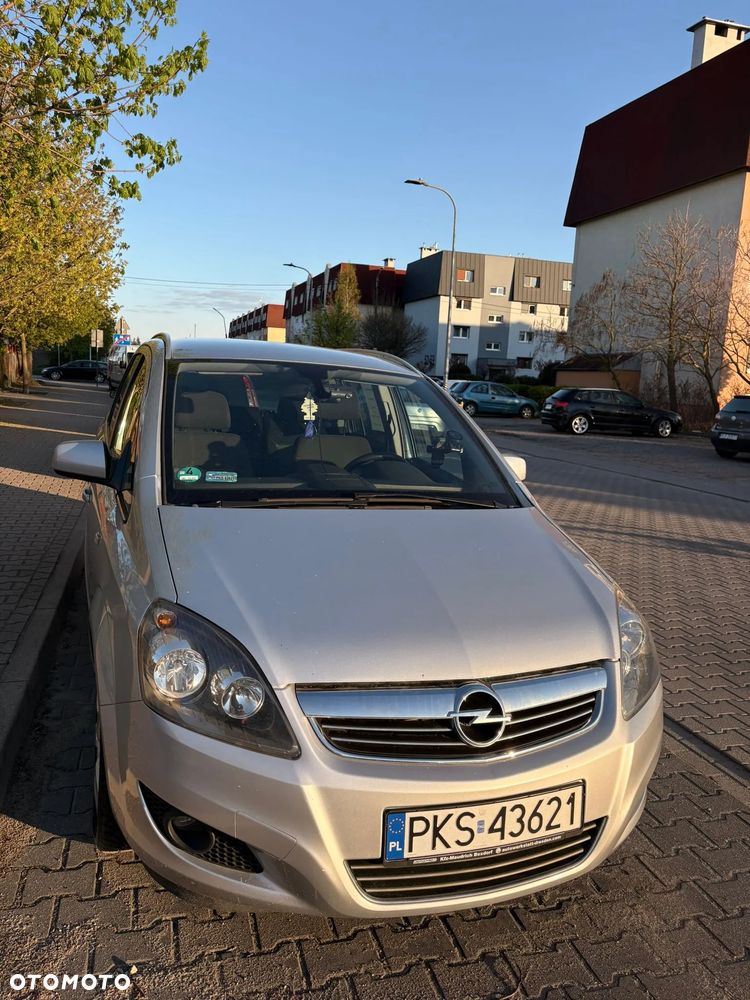 Opel Zafira 1.8 - 1