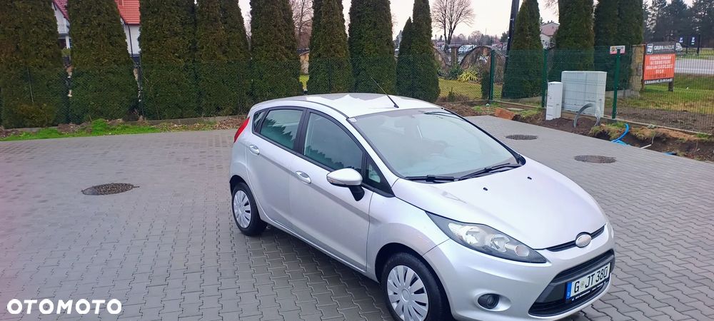 Ford Fiesta 1.25 Viva - 11