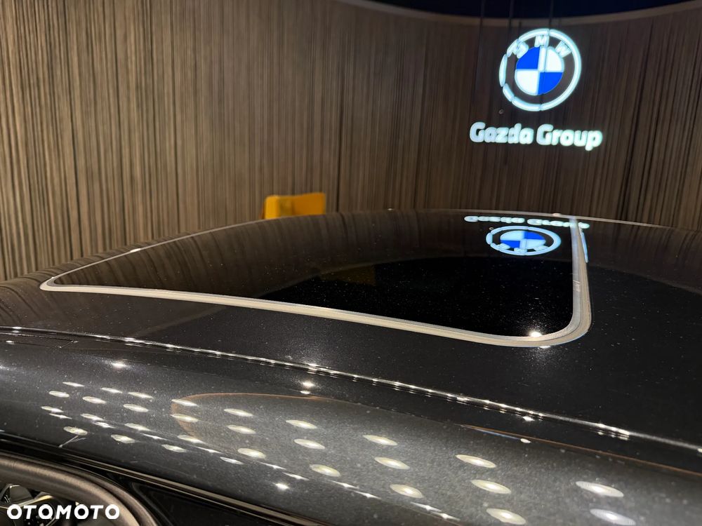 BMW Seria 3 330i xDrive M Sport sport - 16