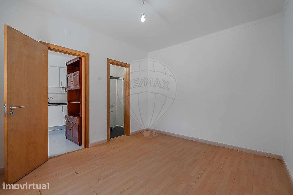 Moradia T1 para venda - Grande imagem: 5/17