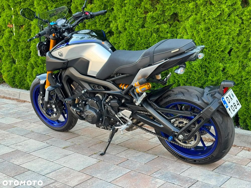 Yamaha MT - 7