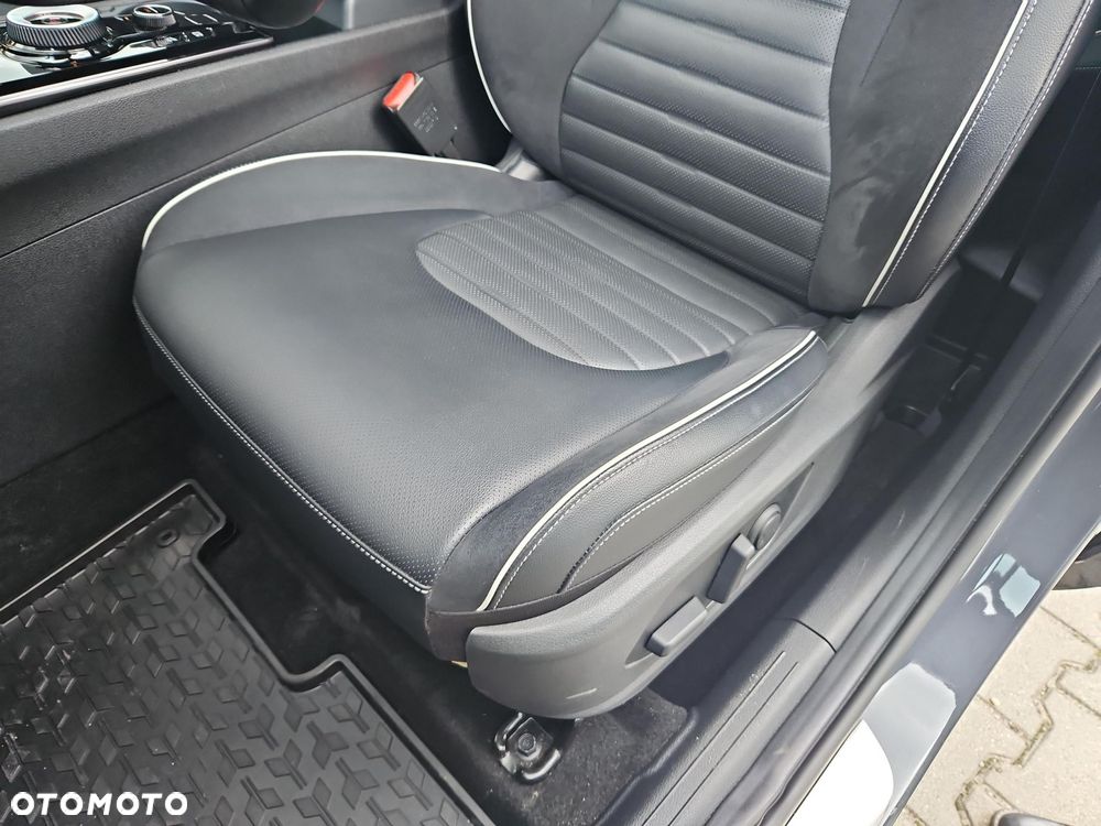 Kia Sportage - 12