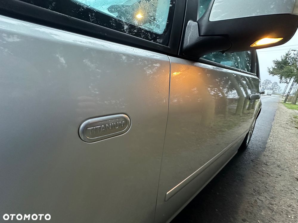 Ford C-MAX 1.8 Titanium - 14