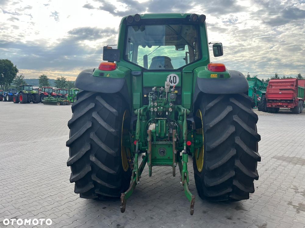 John Deere 6920s - 11