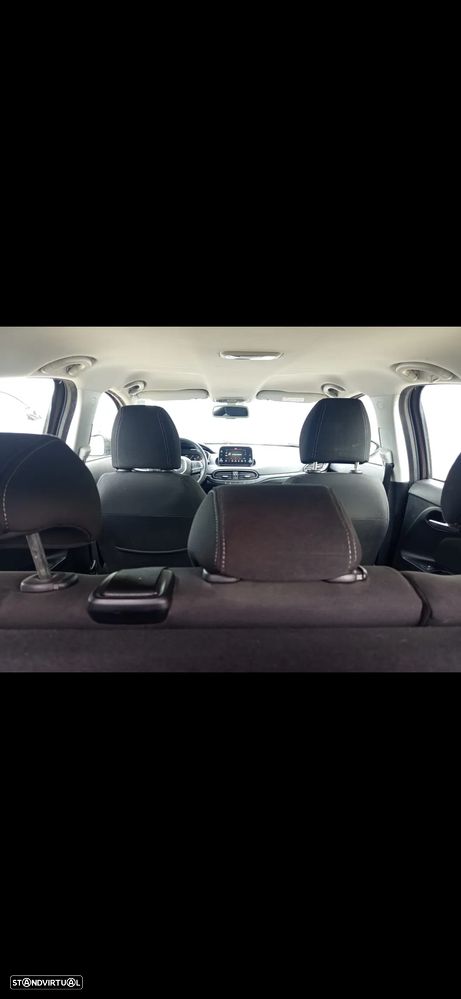 Fiat Tipo 1.3 M-Jet Lounge J17 - 25