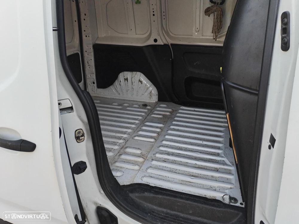 Peugeot Partner 1.5HDI iva incluído 3LG 100 cvs - 11