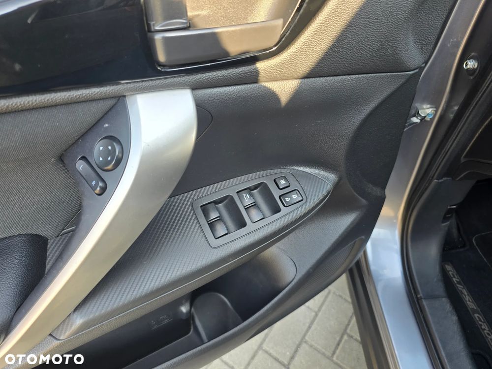 Mitsubishi Eclipse Cross - 24