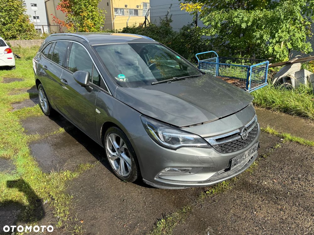 Opel Astra 1.4 Turbo Business - 9