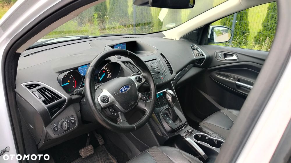 Ford Kuga 2.0 TDCi 4x4 Titanium - 6