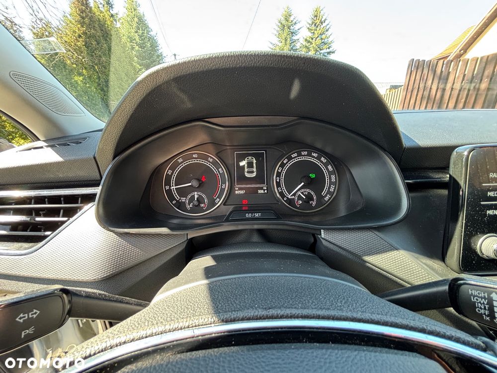 Skoda Scala 1.0 TSI Style DSG - 10